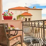 La Vita E Bella Apartment