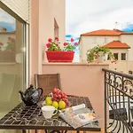 La Vita E Bella Apartment